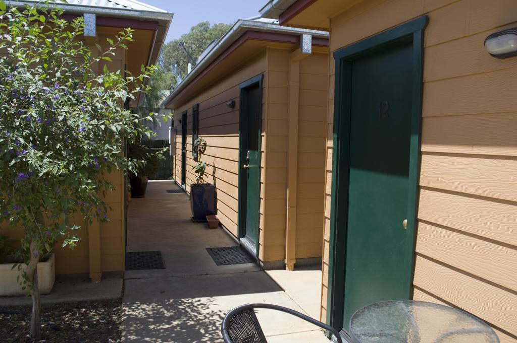 Of Wales Hotel Gulgong