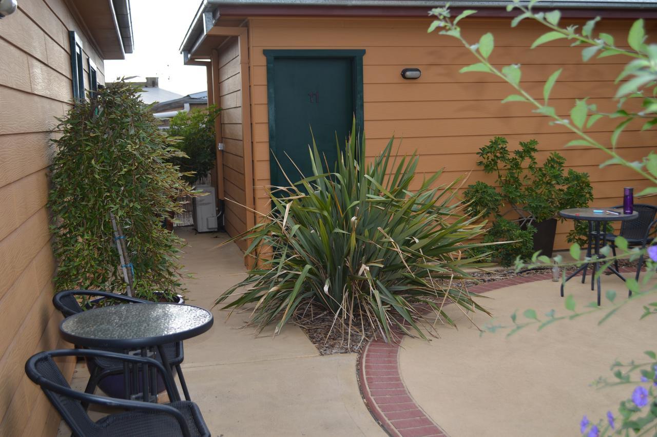 Of Wales 3* Gulgong